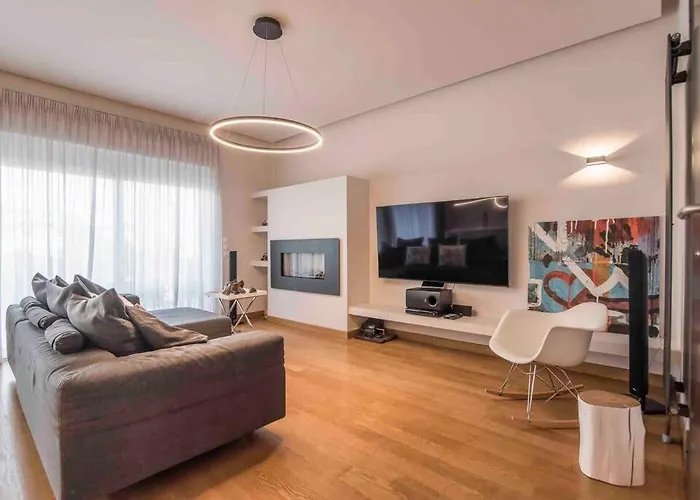 Luxury Living Apartment